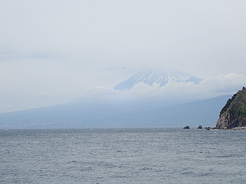 チラ見え富士山