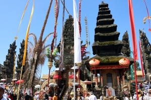 バリ島 バトゥール寺院 Memo Bali